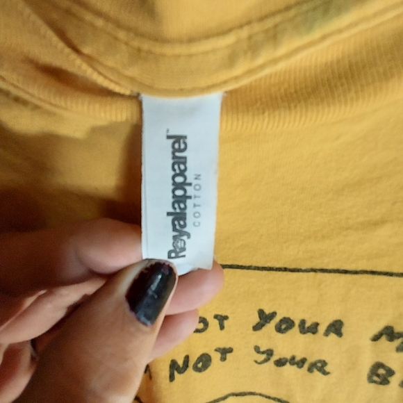 Distressed tee - Picture 4 of 6